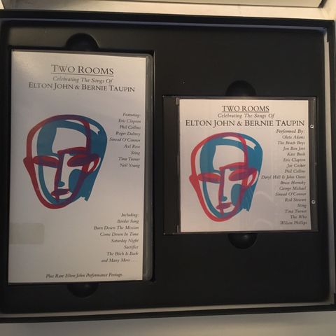 Elton John - Limited Edition CD / VHS / Bok boks