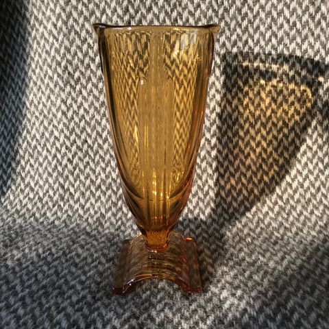 Gammel vintage/retro sjelden fin farget glassvase