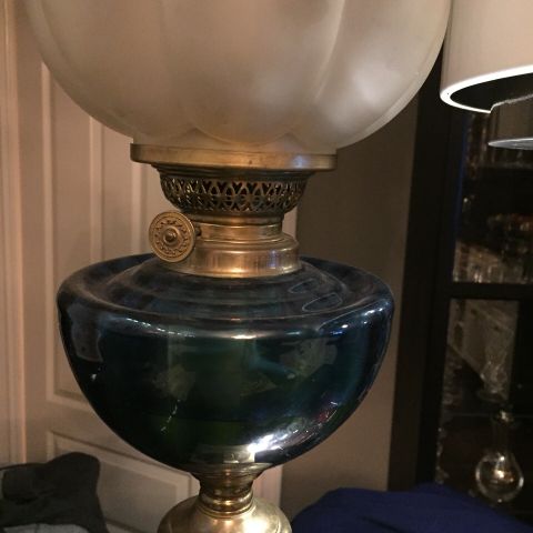 Antik parafinlampe