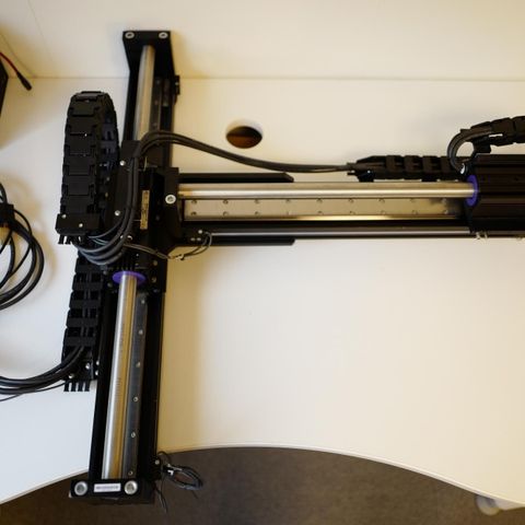 XY gantry - CNC fres / 3D printer / laser graverer. Lineær servomotor og drivere