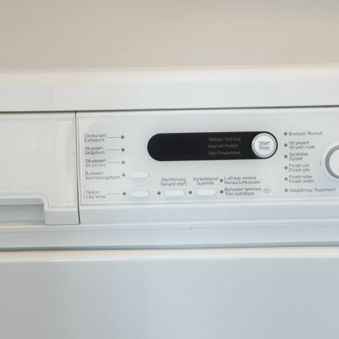 Miele Softronic T8423C. Sensorstyrt kondenstørketrommel