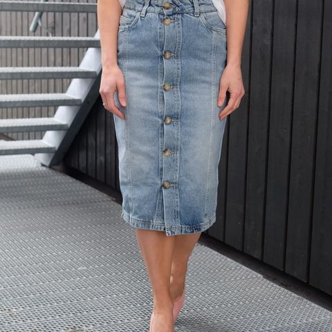 Arnie Says - Denim Skirt Str. S