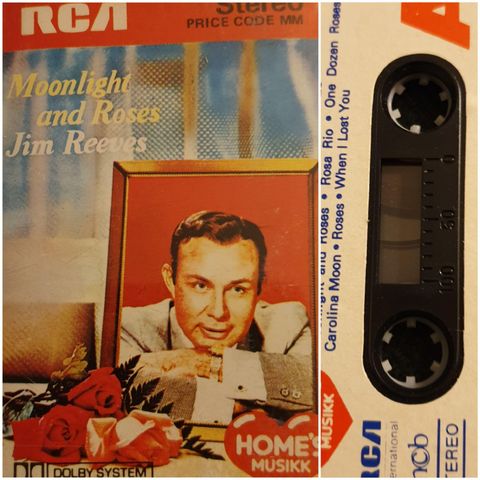 VINTAGE KASSET  - MOONLIGHT AND ROSES/ JIM REEVES 