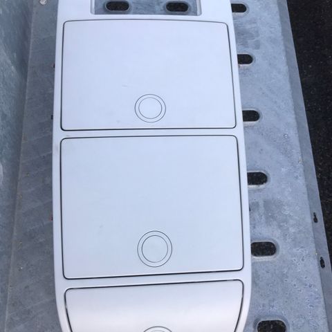 VW Touran takpanel boks