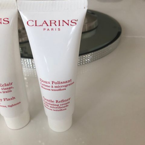 Clarins Doux polissant gentel refiner and balm glød