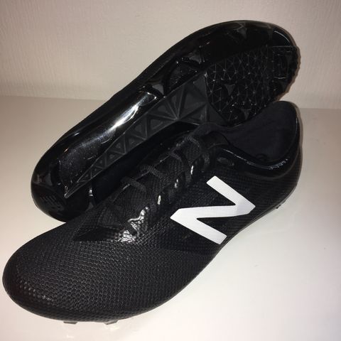 New Balance Furon NYE