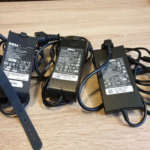 Dell adapter selges!
