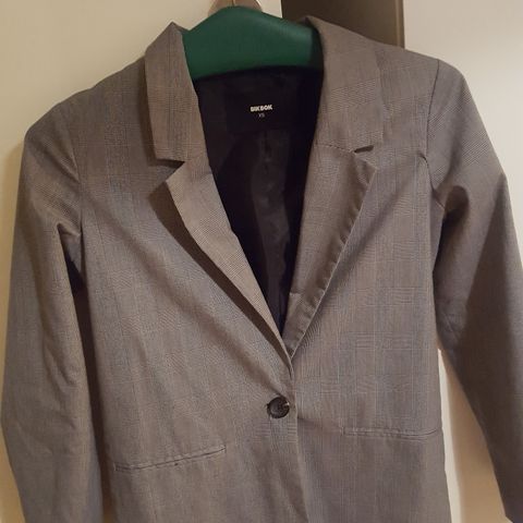 Blazer fra Bikbok