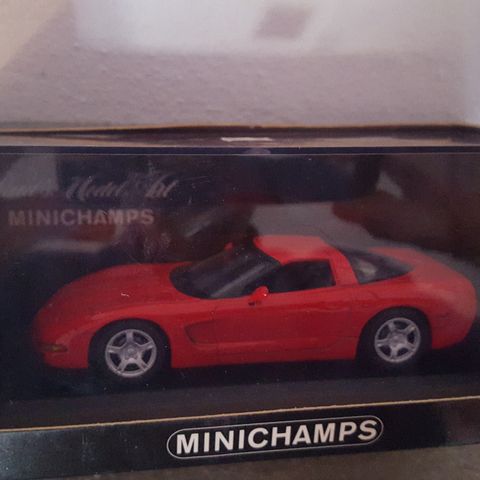 Minichamps Chevrolet Corvette 1997 (1:43)