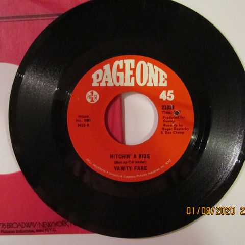 VANITY FARE / HITCHIN' A RIDE - 7" VINYL SINGLE