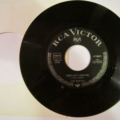 JIM REEVES / DISTANT DRUMS - 7" VINYL SINGLE