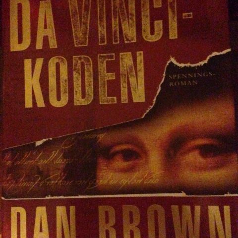 Dan Brown. Da Vinci Koden. Bazar Forlag, 2004 , 492 s.