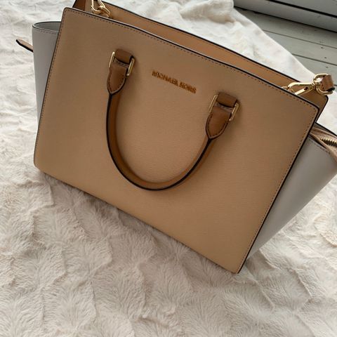 Michael kors veske 