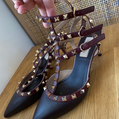 Valentino rockstud slingback kitten heel str 36