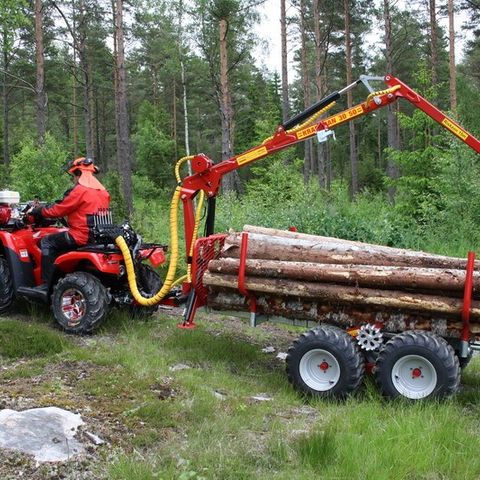 Tømmerkran henger til ATV og minitraktor. Kranman T1750 4WD