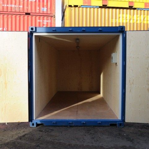 Ny 20 ft innredet/ isolert Container med låsekasse montert