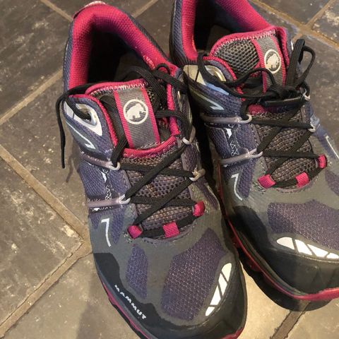 MAMUT Goretex x grip sko str 38,5