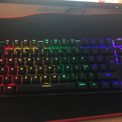 Gaming tastatur mekanisk