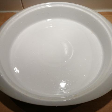 Super white porcelain