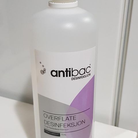 Overflatedesinfeksjon Antibac 1000ML med doseringspumpe