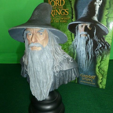 GANDALF THE GREY 1/4 Byste - mint condition - har aldri blitt tatt ut av esken