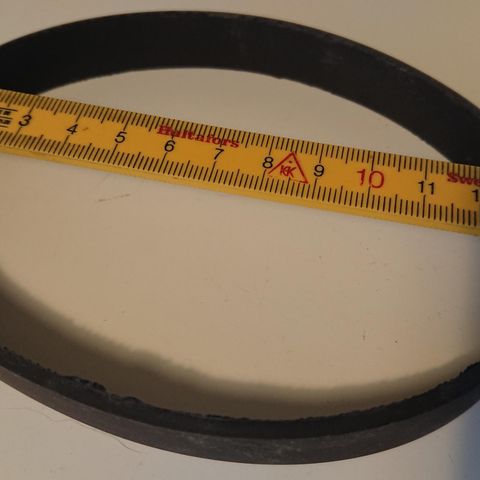 Tykt gummi-bånd, ca 10 cm diameter