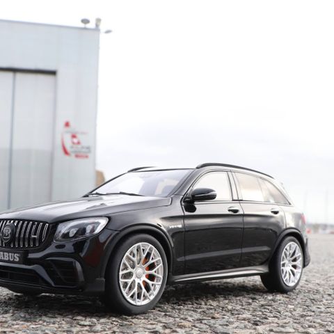 Mercedes-Benz Brabus 600 AMG GLC 63S GT-SPIRIT Limited Edition 1:18