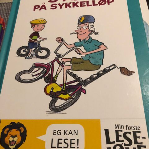Stian på sykkelløp av Jørn Jensen til salgs.