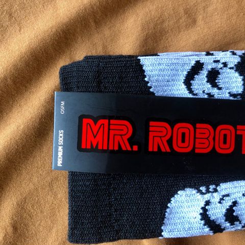 Mr Robot Exclusive Collector's Edition Crew Sokker