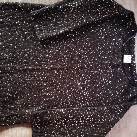 Fin glitter genser str xs. 