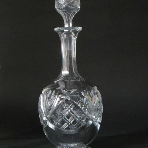 Hadeland glass, Riktslepet karaffel Madrid 1899-1930 høyde 31 cm.