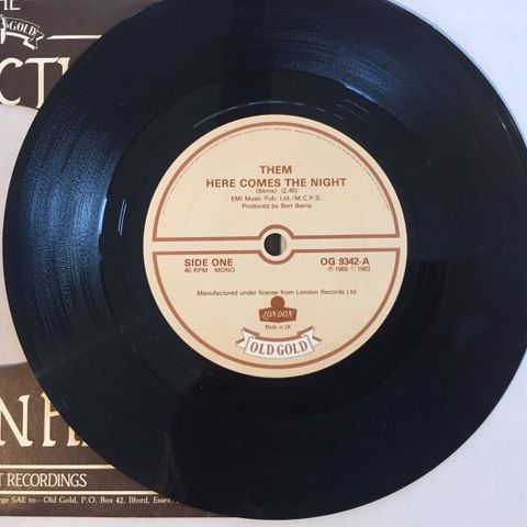 THEM - TEN YEARS AFTER / HERE COMES THE NIGHT - 7" VINYL SINGLE