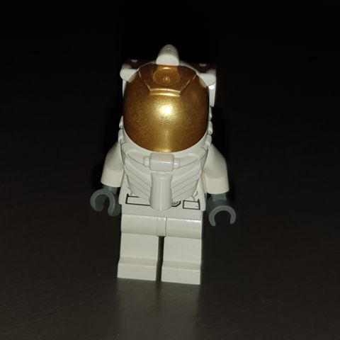 LEGO City / Space | Astronaut Female (col279)