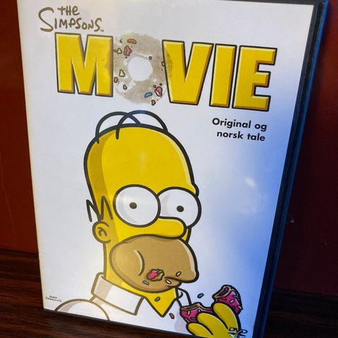 The Simpsons Movie selges pent brukt!