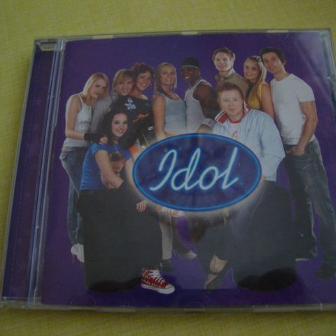 IDOL 2003