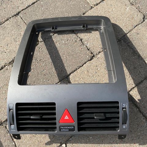 VW Touran dashbord friskluftdyse midtkonsoll