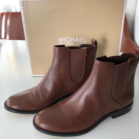 Michael Kors bootie sko str 7.5