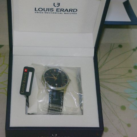 Louis Erard Quartz