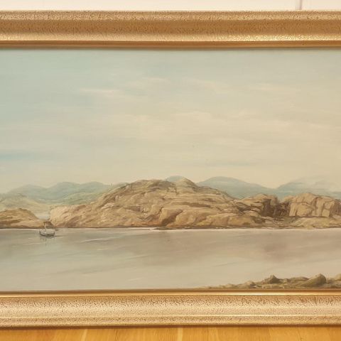 Oljemaleri på lerret. Maler: B.Høvik '89. Dim. 111,5 × 62cm