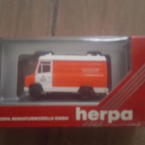 Herpa Mercedes 609 D T2 Feuerwehr Münster (skala 1/87)