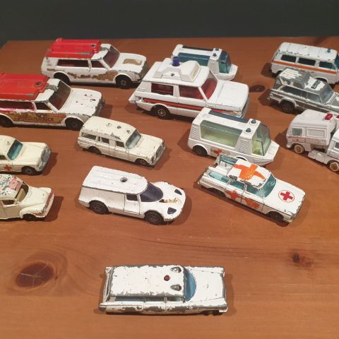 ambulanser - små biler-matchbox-lesney-mojorette