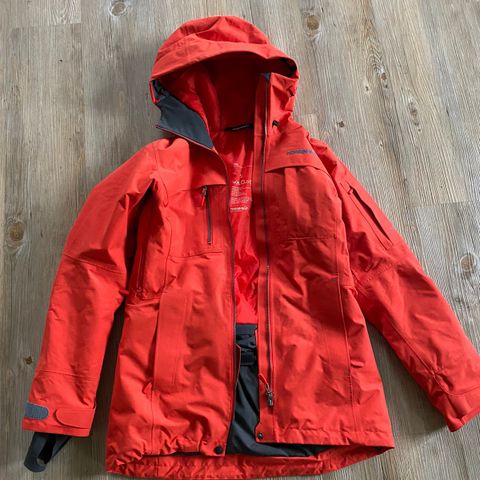 Nærmest ubrukt Norrøna Røldal Gore-Tex Insulated sett, kr 6000