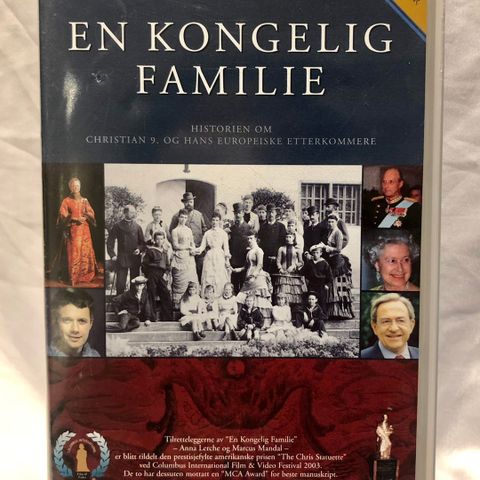 En Kongeligs Familie 2 VHS ...Historia film / QUEEN ELIZABETH II