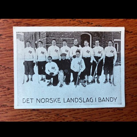 Norge Bandy landslaget ca 1930  samlekort selges