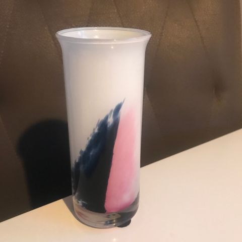 kunstglass blomstervase fra Randsfjordglass