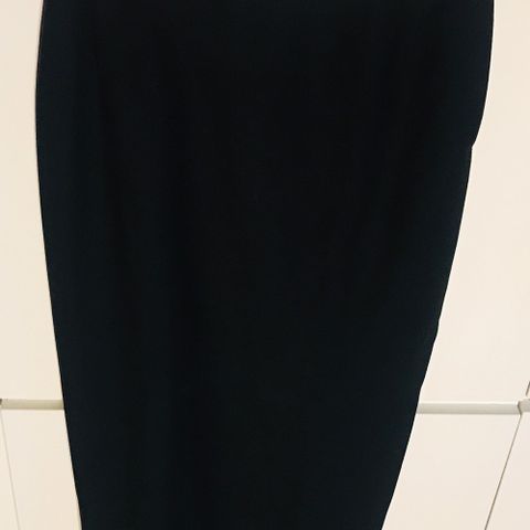 Genny- Made in Italy  «Little Black Long Skirt»/Skjørt