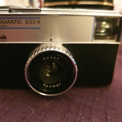Kodak instamatic 233-X caméra