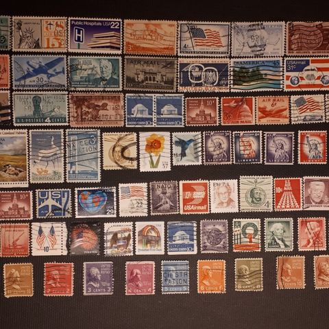 USA. 77 forskjellige frimerker.