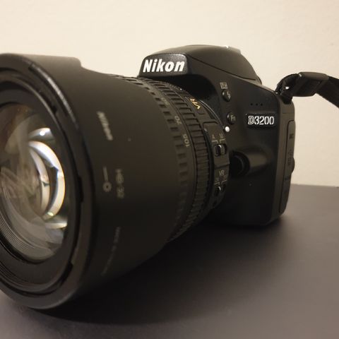 Nikon D3200 + Nikkor 18-105 VR Lens