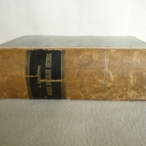 1892 - Norsk-Engelsk ordbog av J. Brynildsen. P. T. Mallings boghandels forlag.